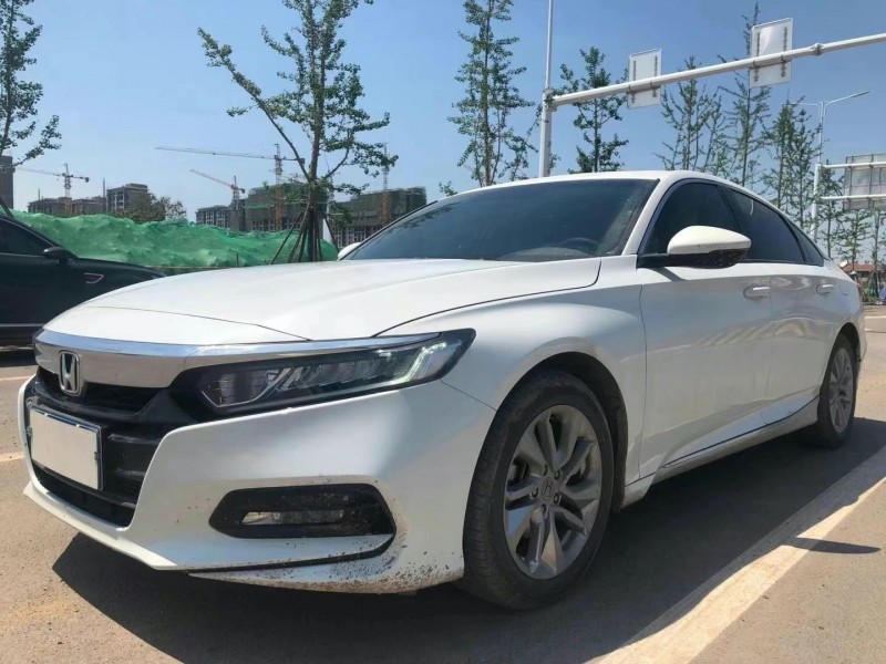 烟台19年本田雅阁5