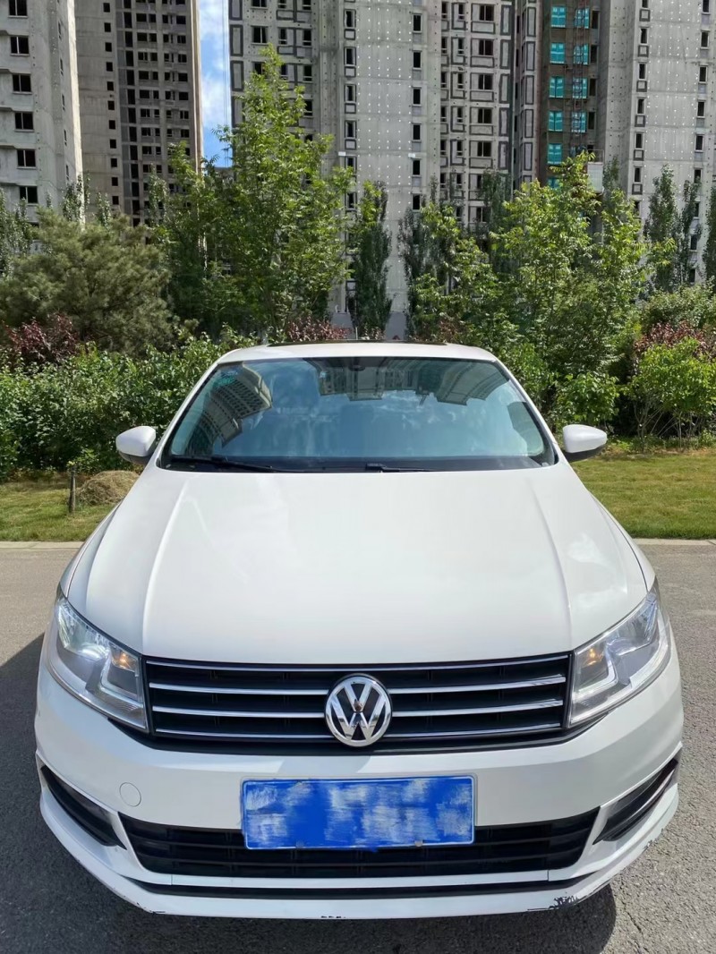 保定17年大众桑塔纳1