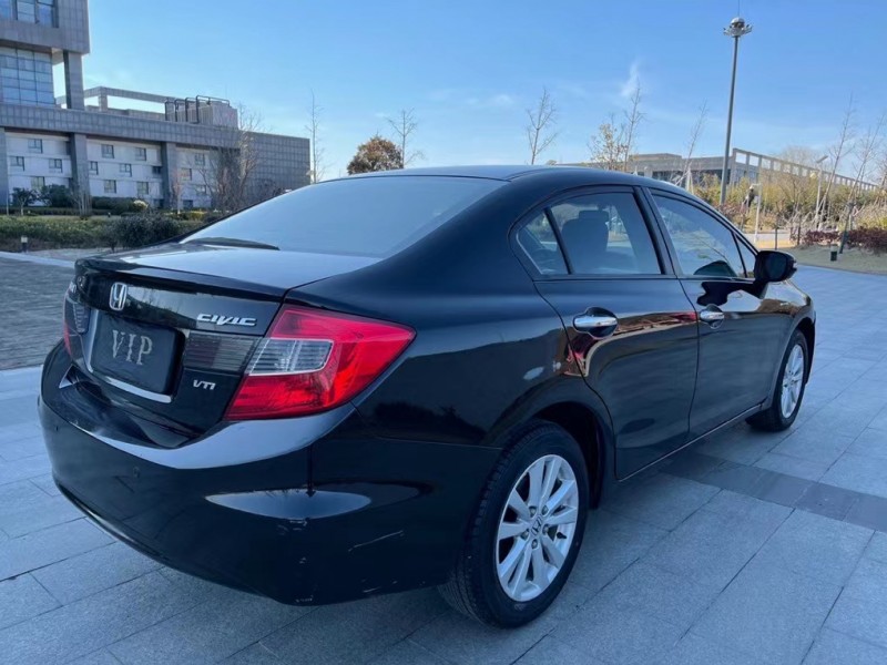 盐城14年本田思域7