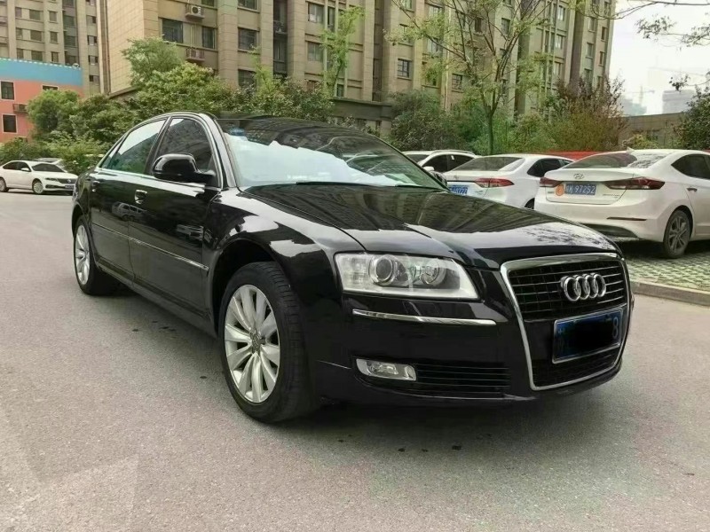 黃山08年奧迪A8L2