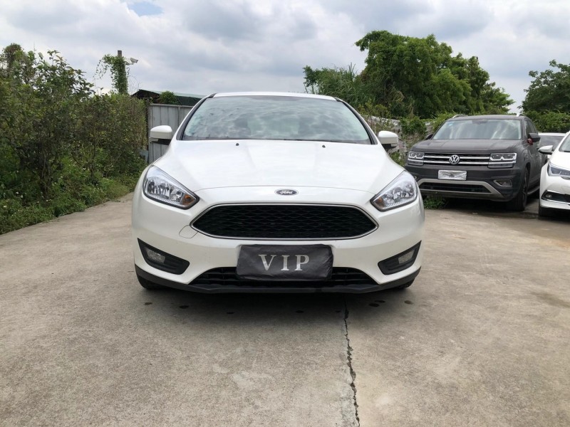 佛山17年福特福克斯9