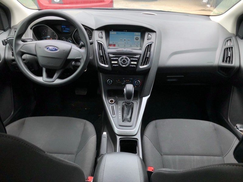 佛山17年福特福克斯1