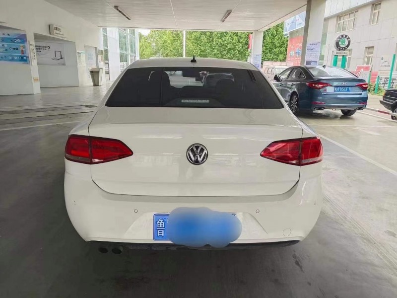 威海18年大眾凌渡9