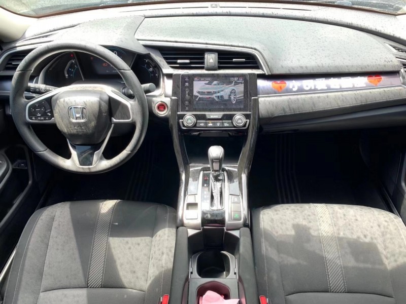 佛山17年本田思域5