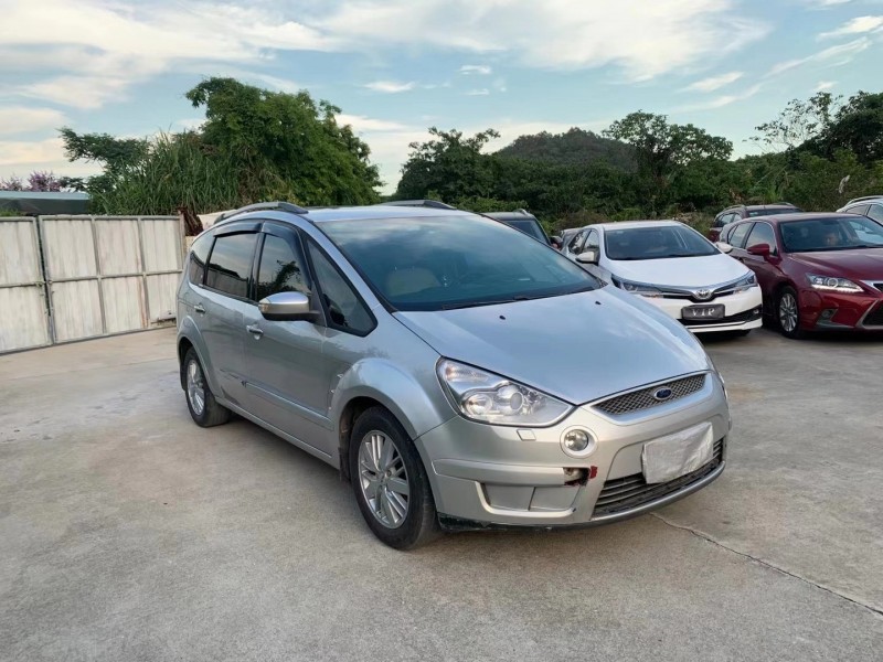 佛山10年福特麦克斯3