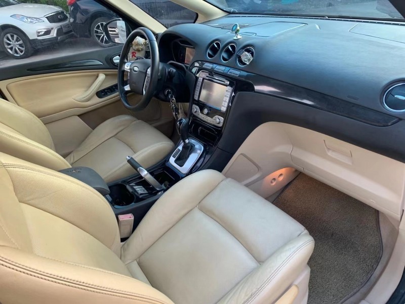 佛山10年福特麦克斯5