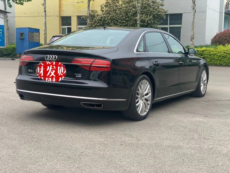 天津15年奧迪A8L5