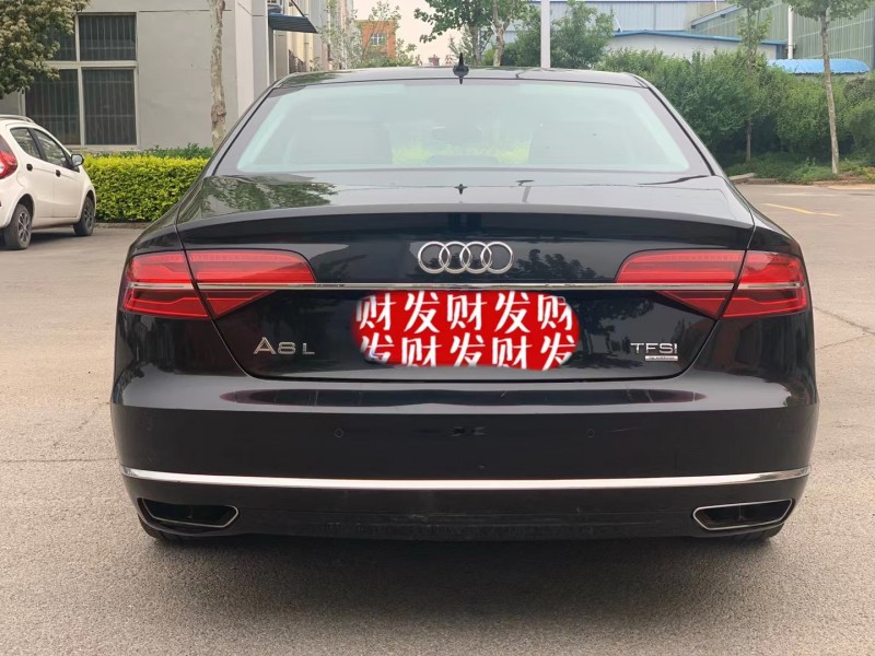 天津15年奧迪A8L4