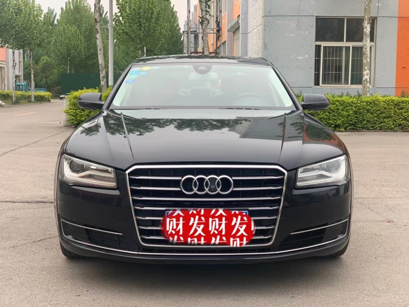 天津15年奧迪A8L1