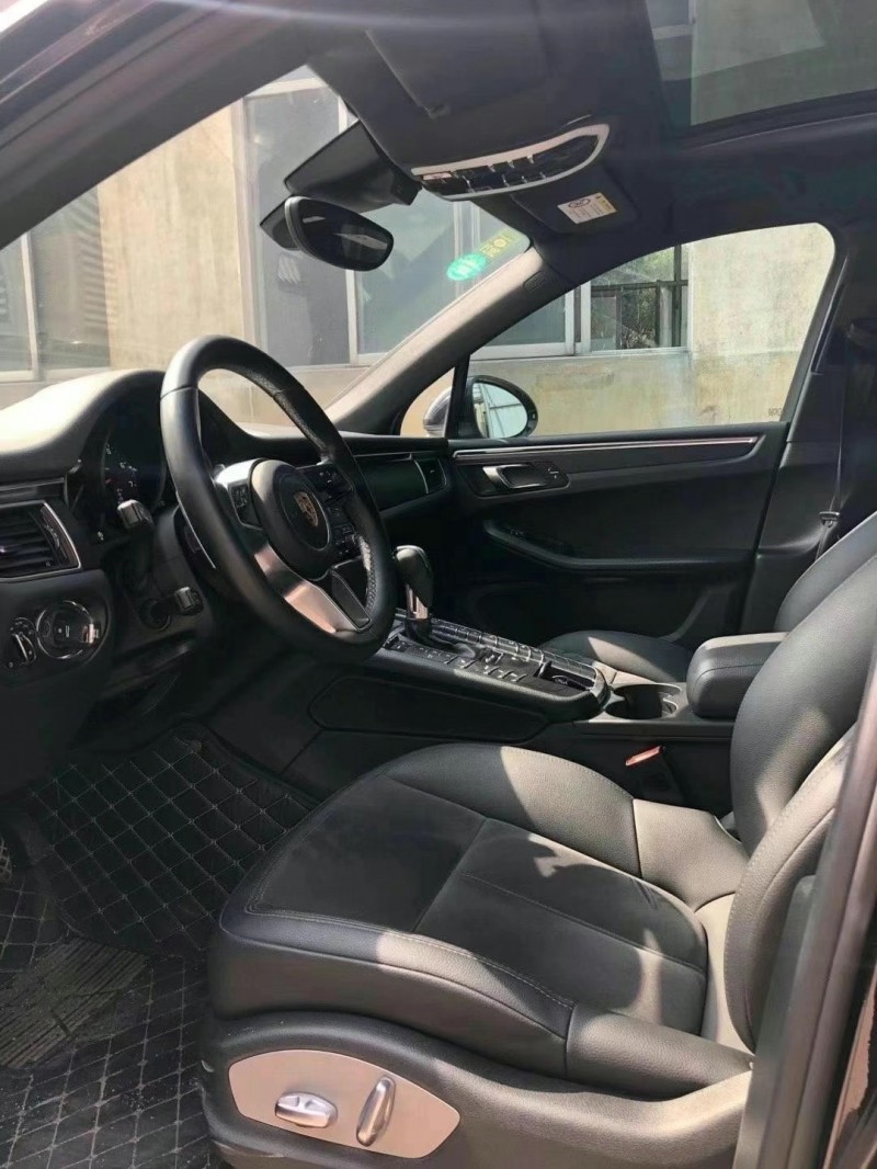 济宁17年保时捷Macan4