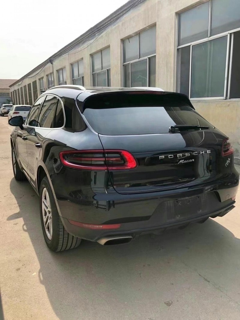 济宁17年保时捷Macan2