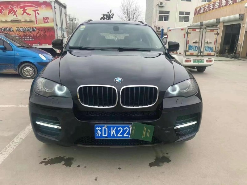 济宁11年宝马X61