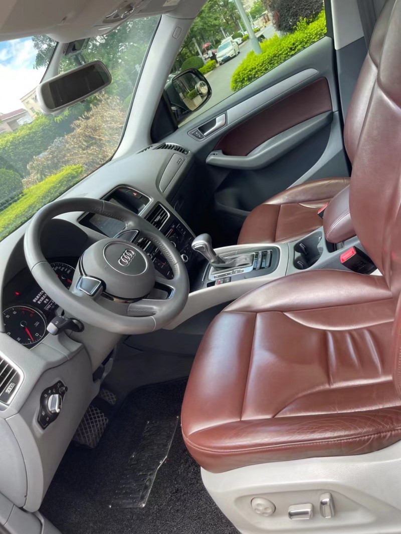 中山15年奥迪Q53