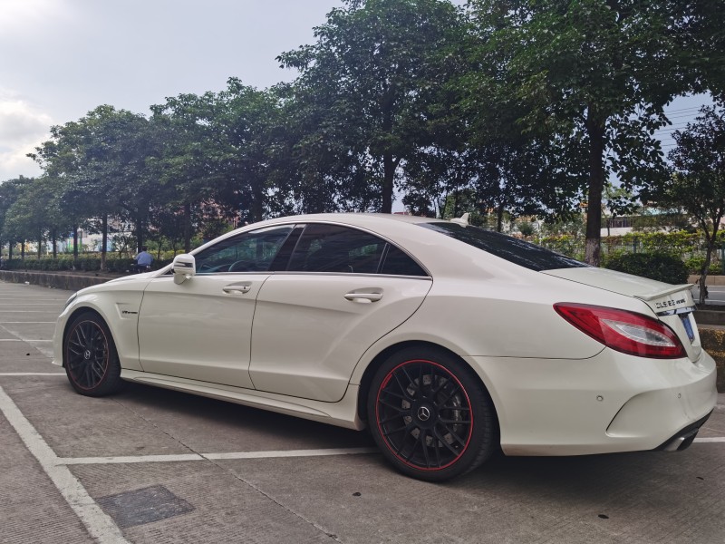 佛山17年奔驰CLS级AMG6
