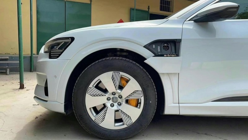 邢台21年奥迪E-tron纯电4