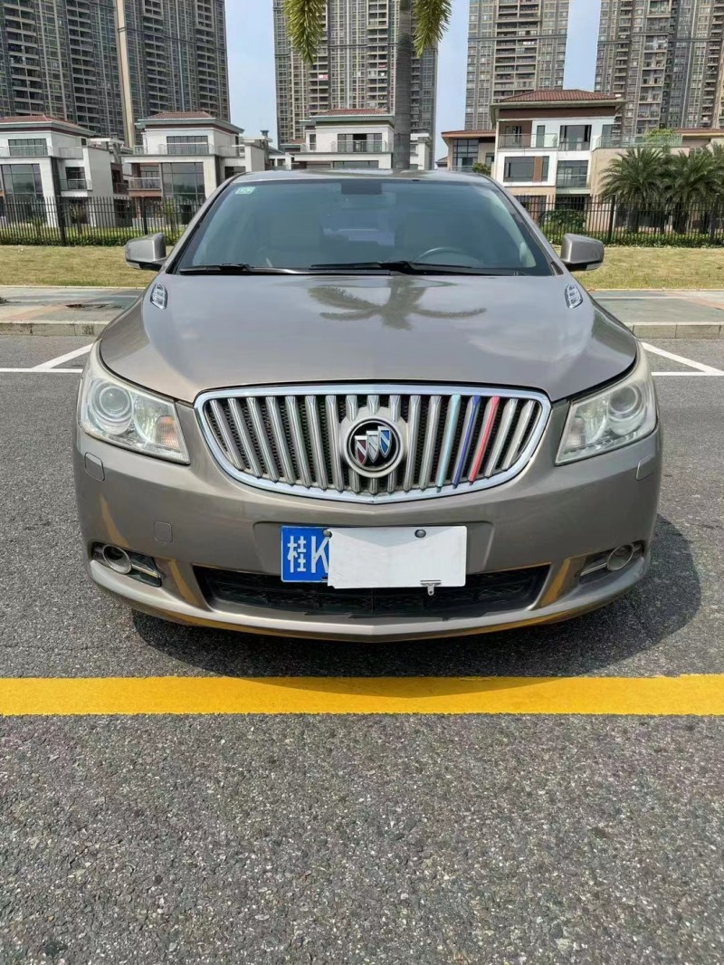 佛山09年别克君越1