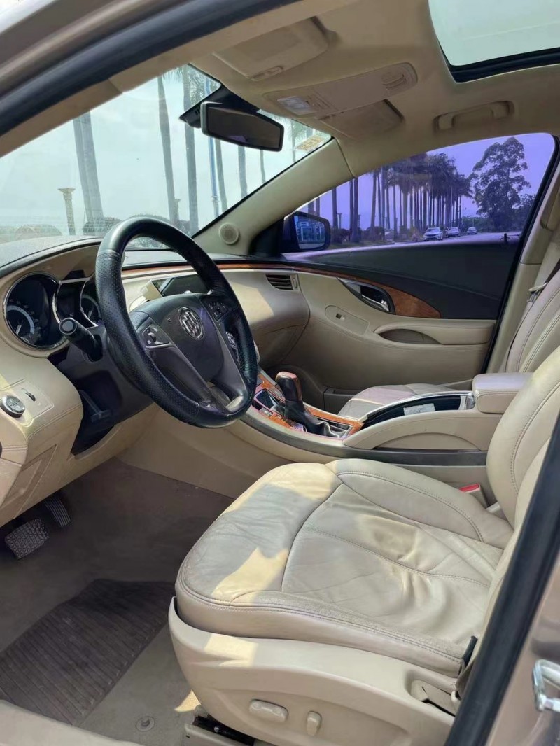 佛山09年别克君越7