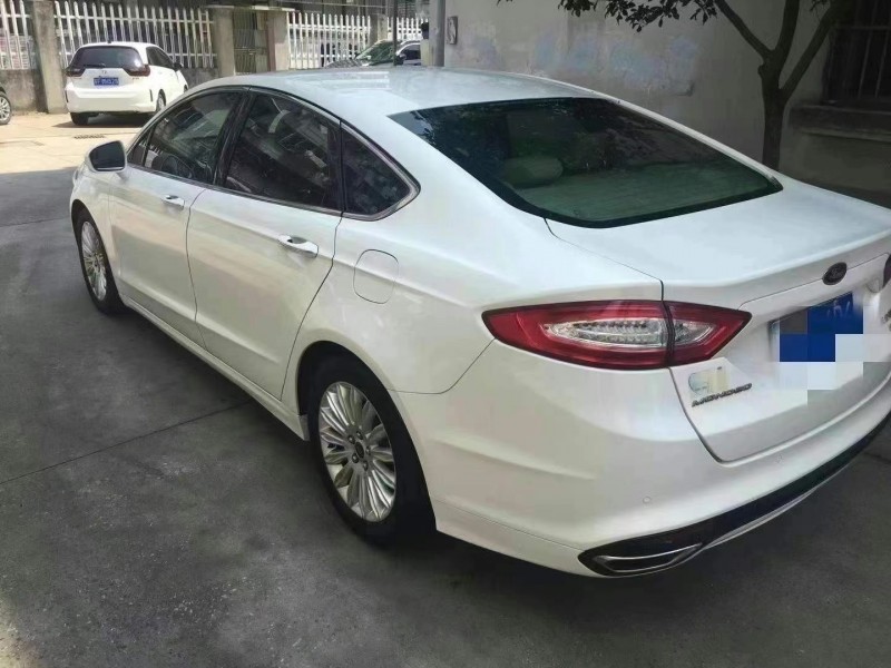 盐城14年福特蒙迪欧8