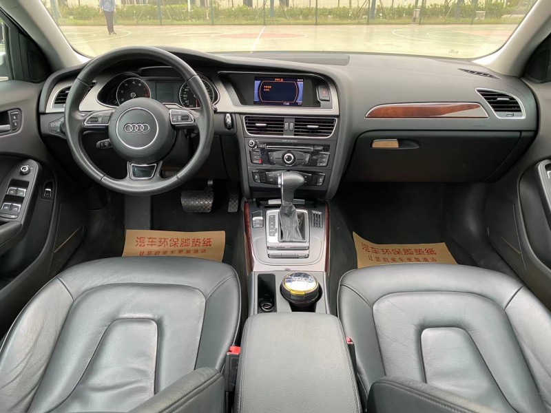 徐州13年奥迪A4L8