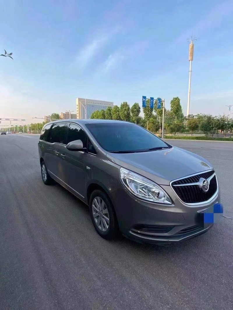 枣庄19年别克GL81