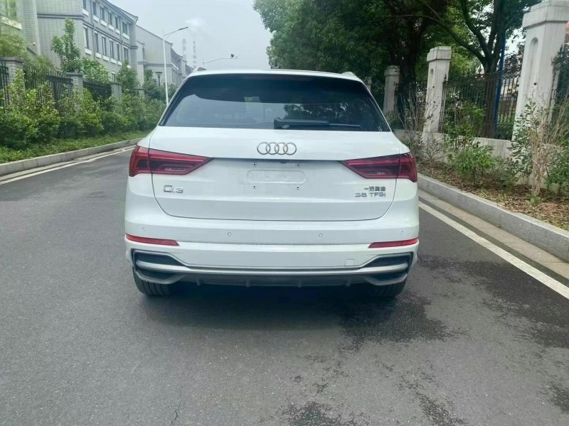 舟山20年奧迪Q39