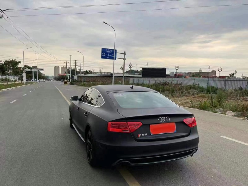 成都13年奥迪A58