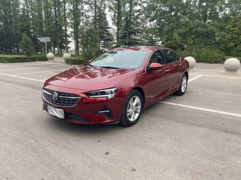 徐州20年别克君威8