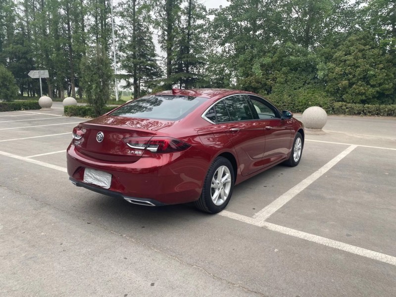 徐州20年别克君威2