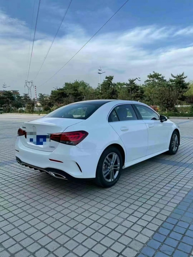 秦皇島21年奔馳A2