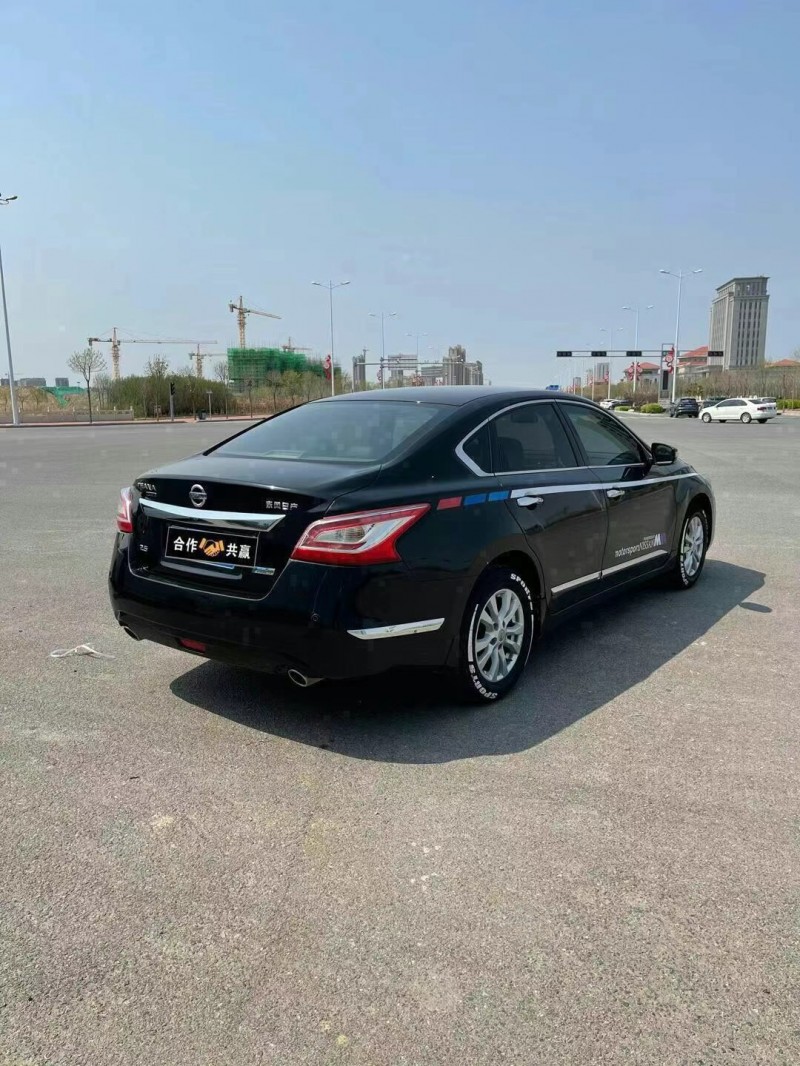 滄州15年日產天籟3