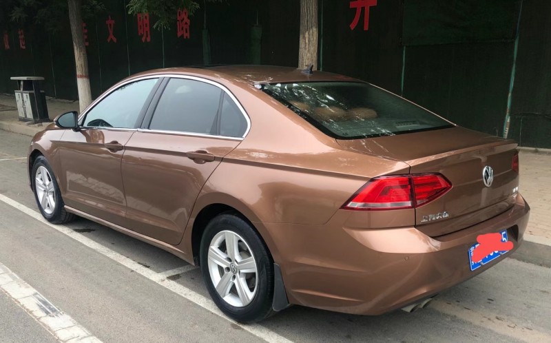 保定16年大众凌渡5