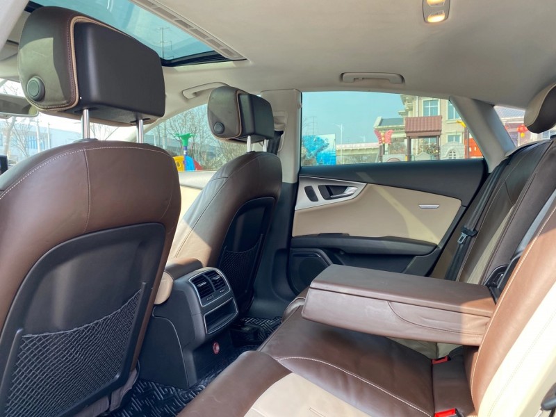 青岛14年奥迪A75