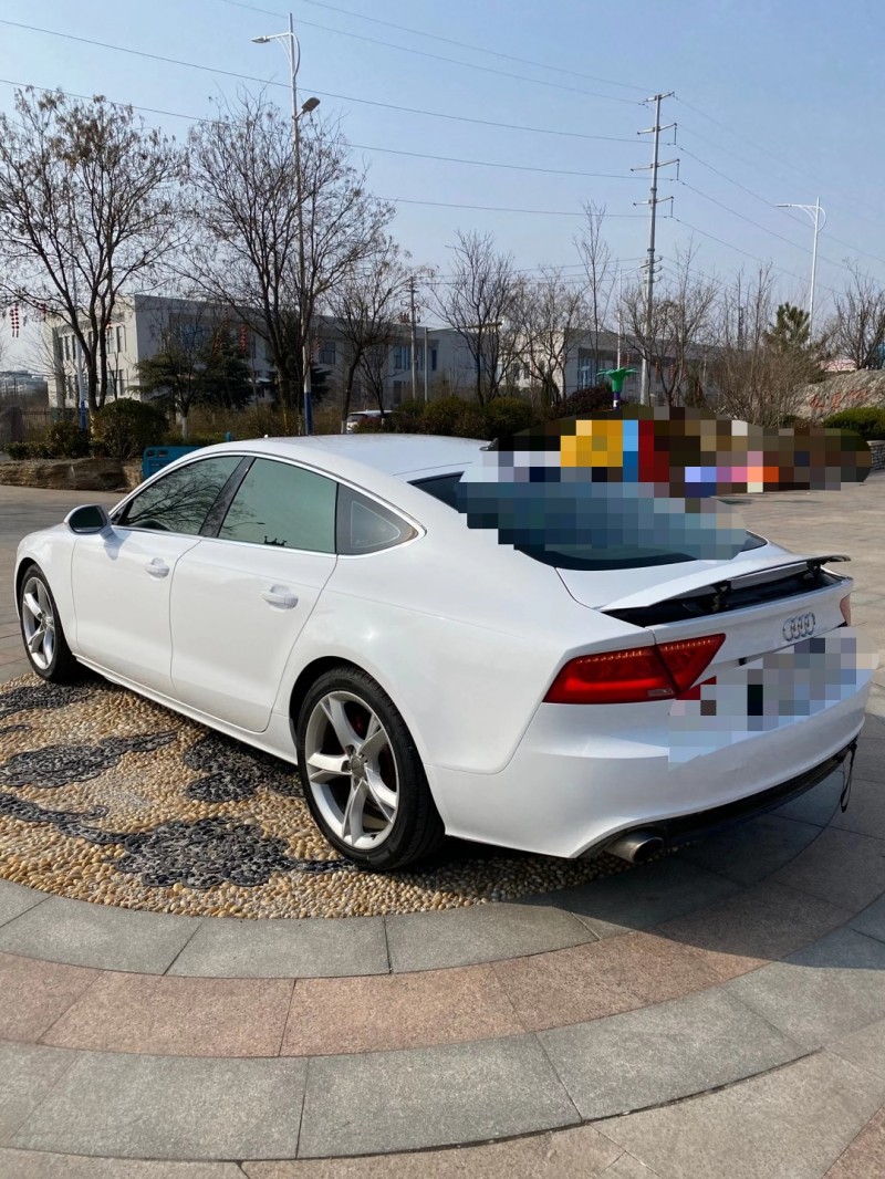 青岛14年奥迪A77