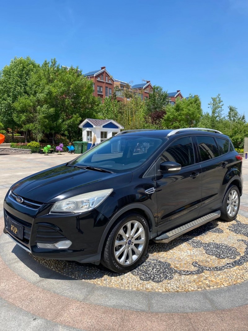 青岛13年福特翼虎2