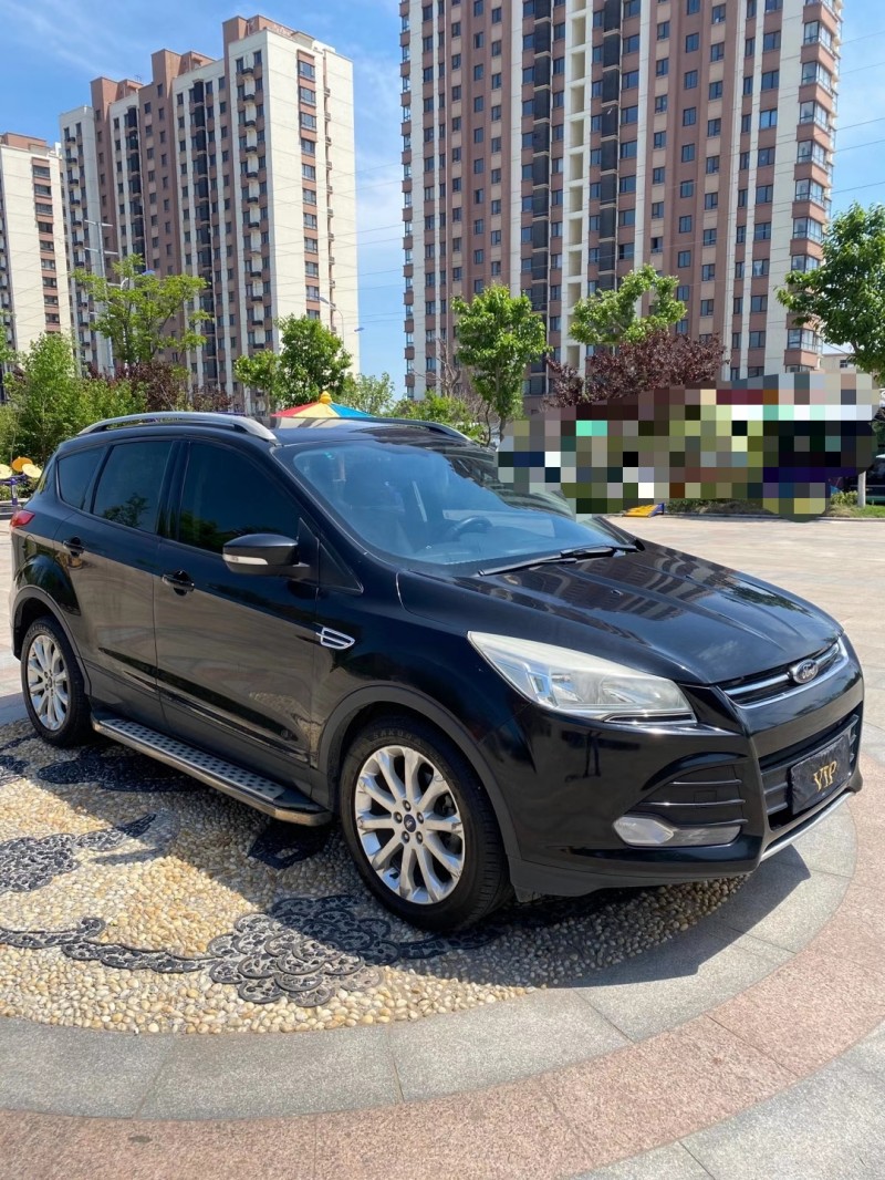 青岛13年福特翼虎3