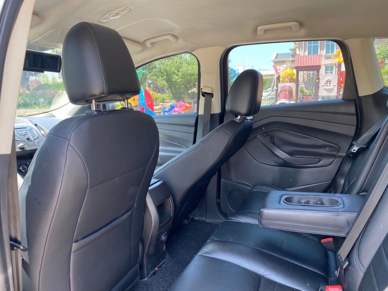 青岛13年福特翼虎5