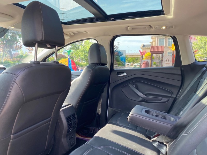 青岛18年福特翼虎5