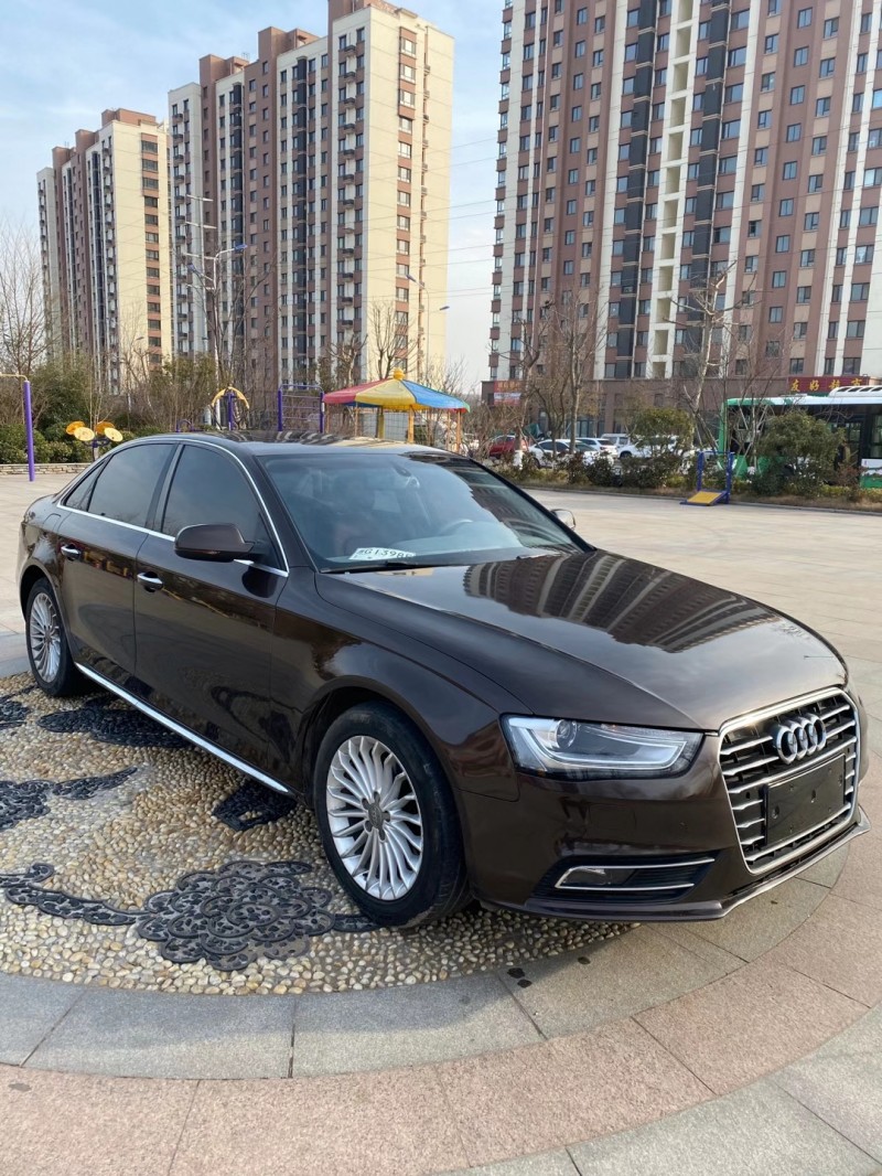 青岛16年奥迪A4L3