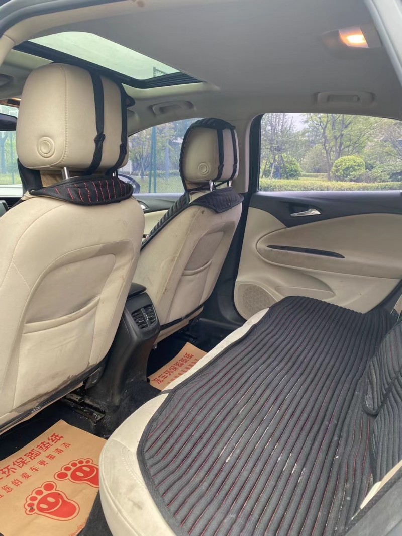 徐州18年别克威朗1