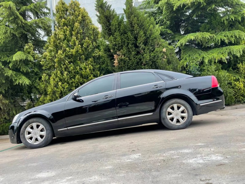 烟台08年别克林荫大道3