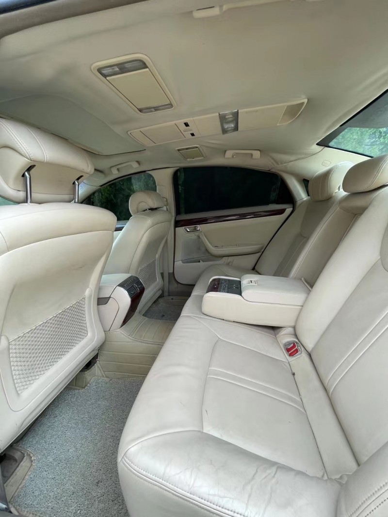 烟台08年别克林荫大道4