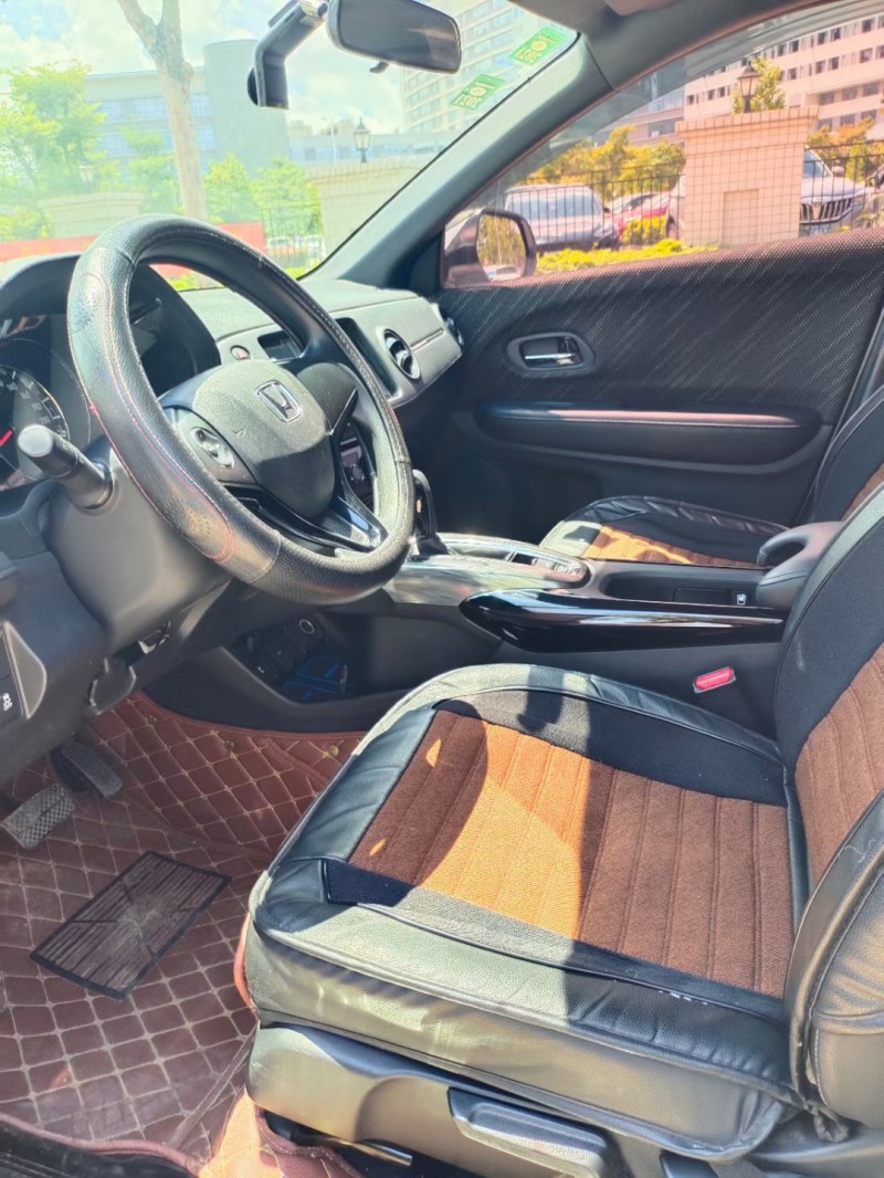 中山17年本田XR-V7