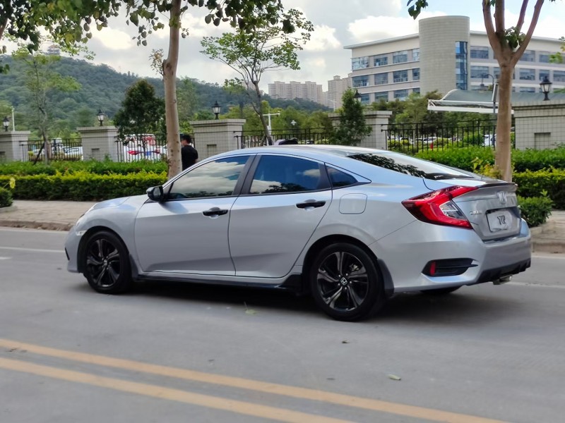 中山19年本田思域5