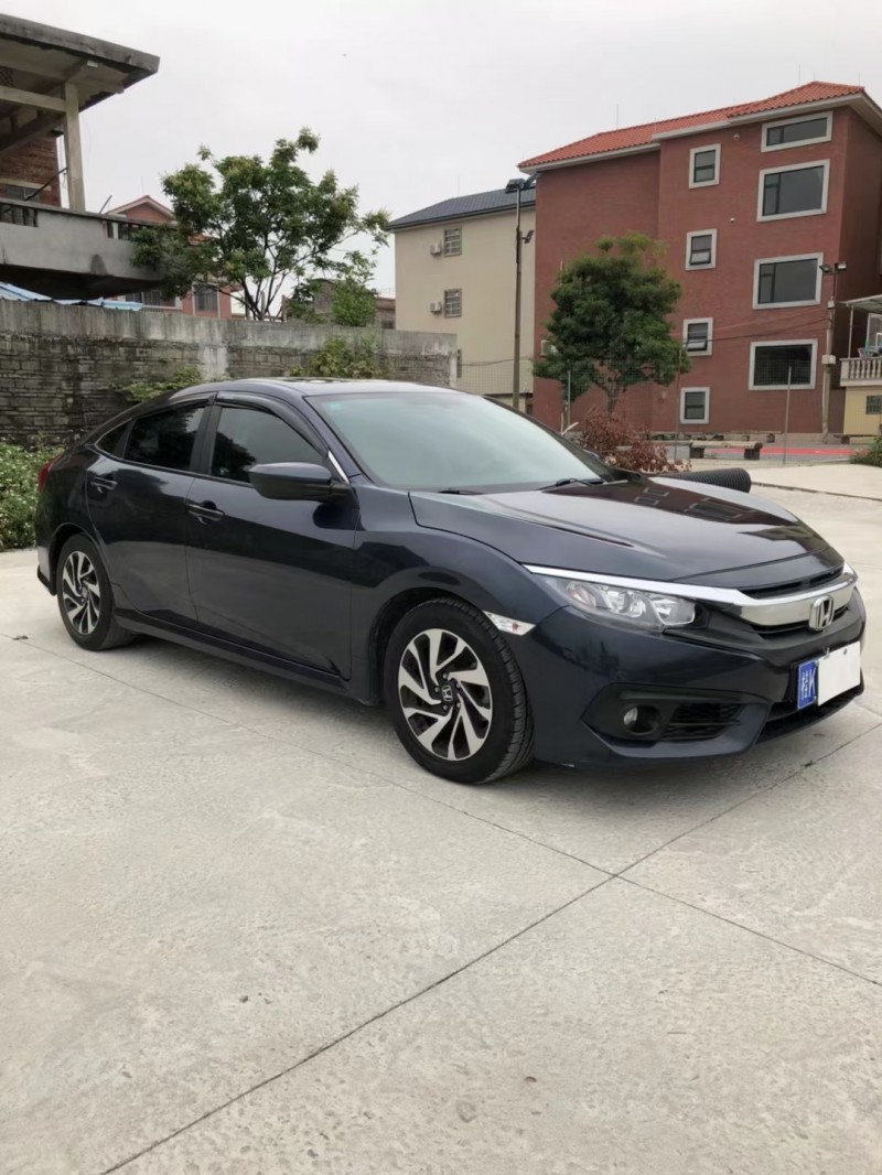 佛山17年本田思域3