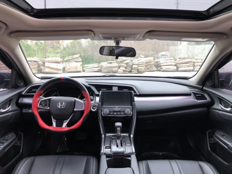 佛山17年本田思域7