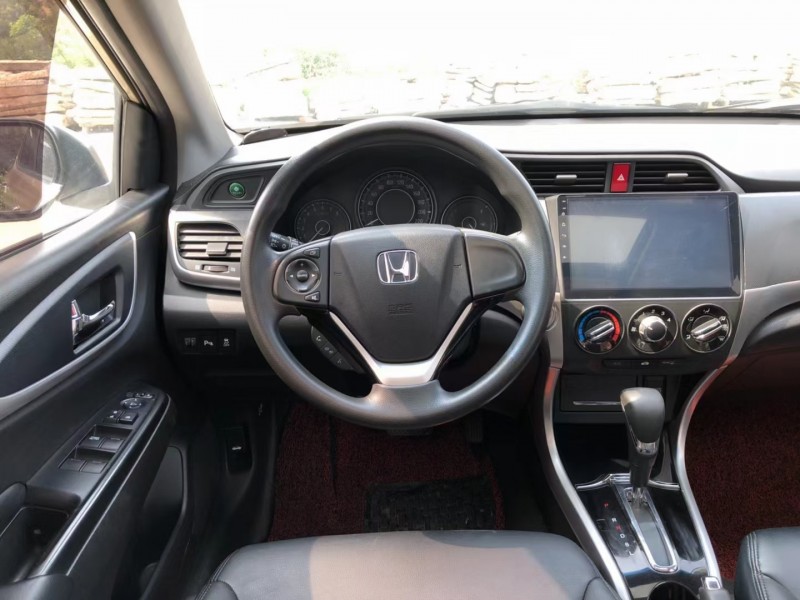 佛山16年本田凌派6