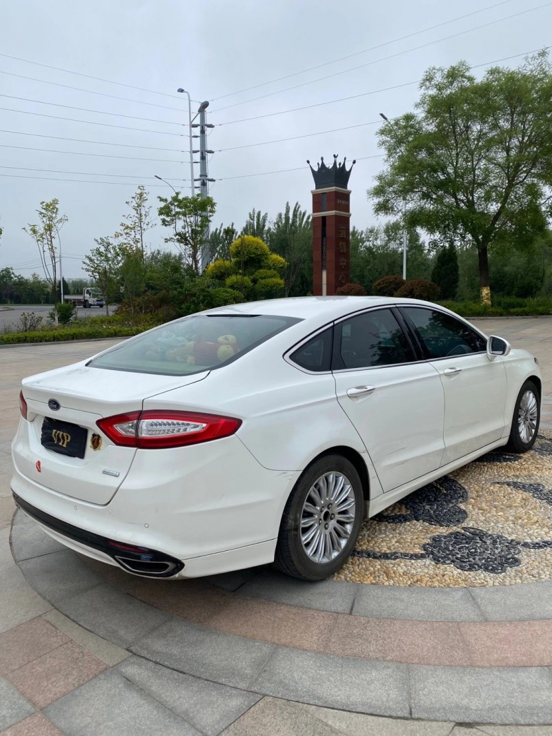 青岛14年福特蒙迪欧8