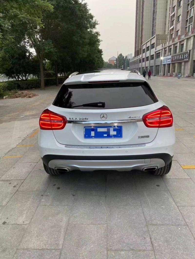 潍坊15年奔驰GLA9