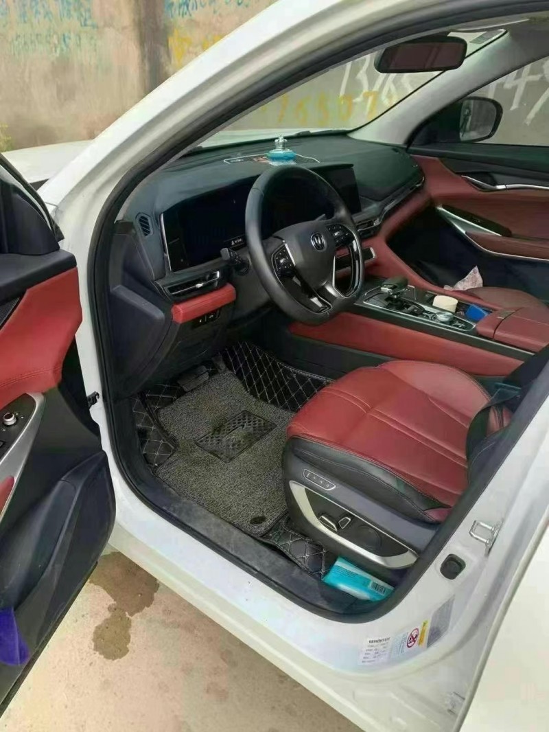 保定20年长安汽车CS753