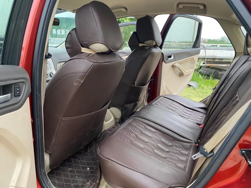 徐州10年福特福克斯3